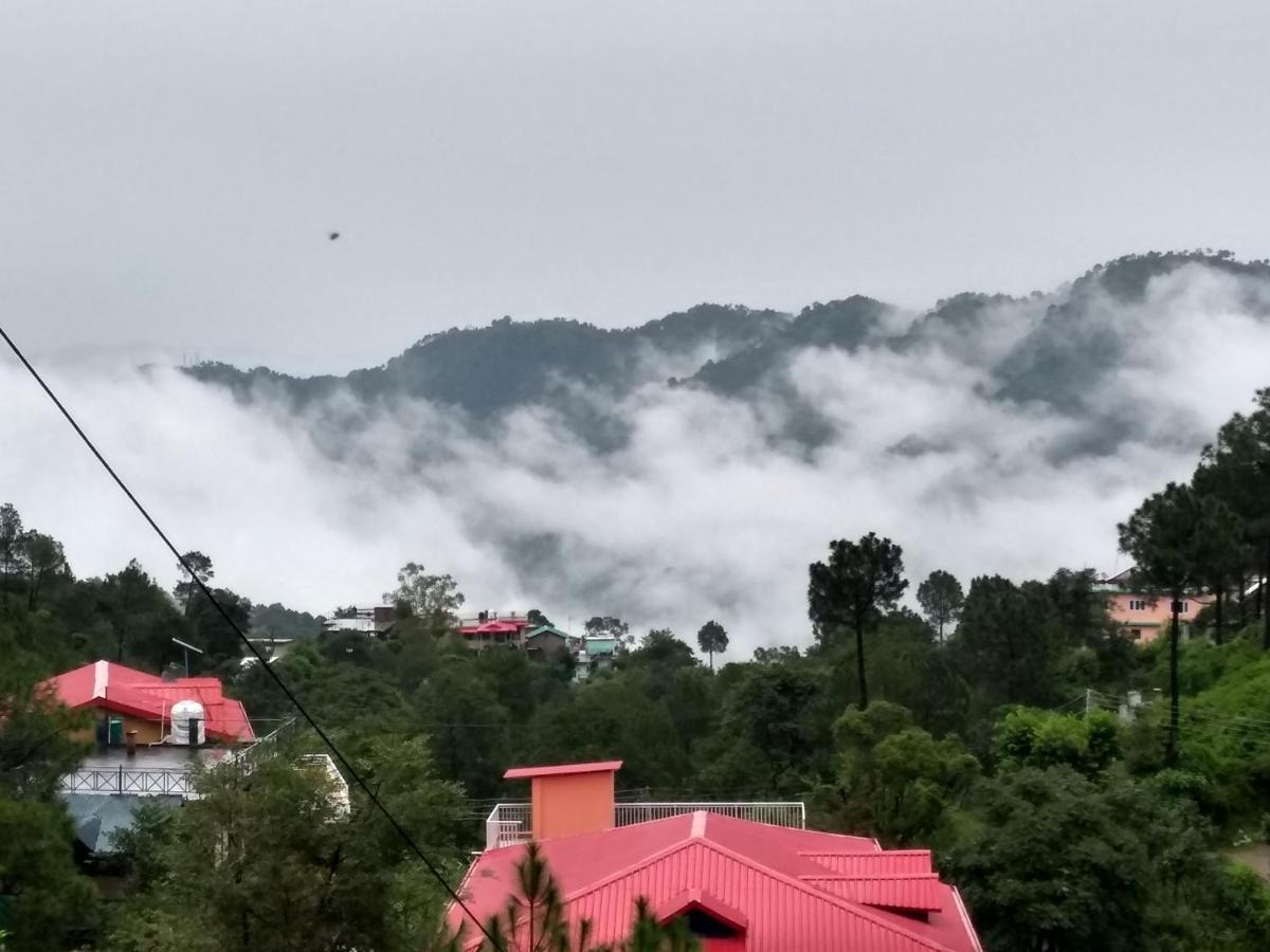 Bed and Breakfast Terrace Retreat Kasauli Exterior foto